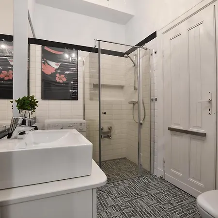 Shortstaypoland Poznanska *